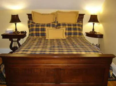 Highlander Room